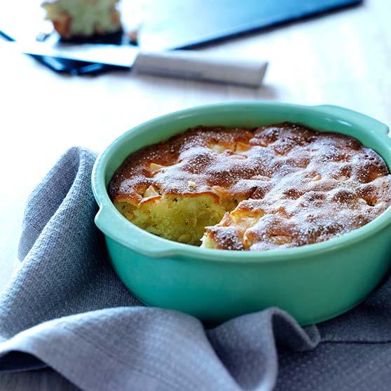 Almond and apple cake