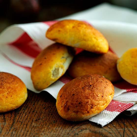 Barbro’s garlic buns 