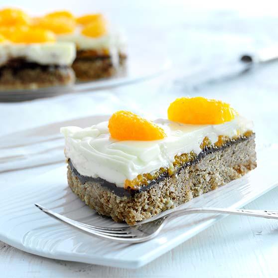 Easter cake with mandarin panna cotta