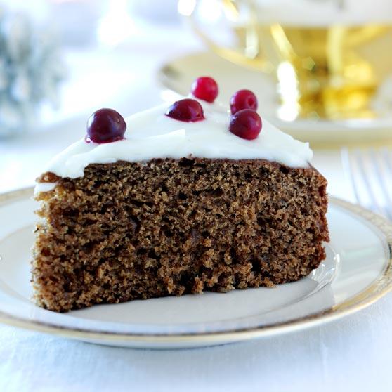 Gingerbread cake in a roasting pan