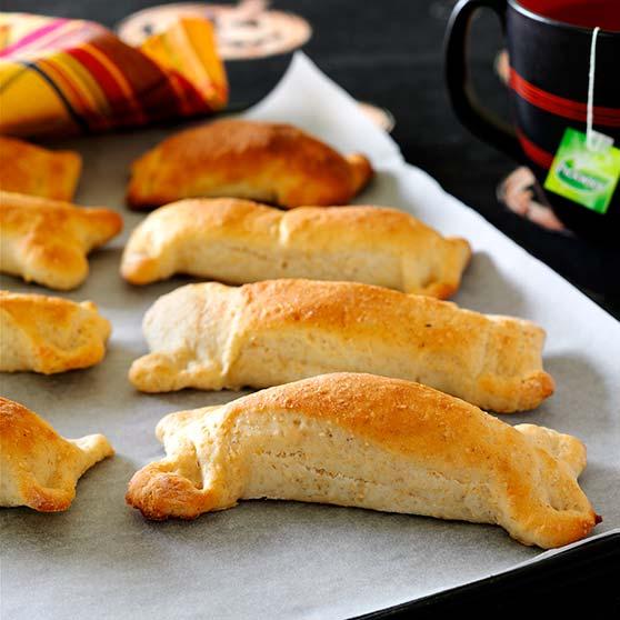 Skeleton rolls