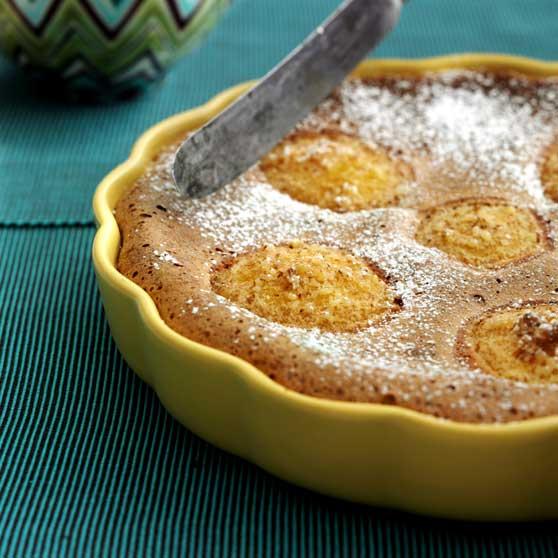 Peaches with almond topping