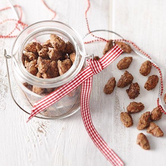 Brente mandler med smak av lakris og salt