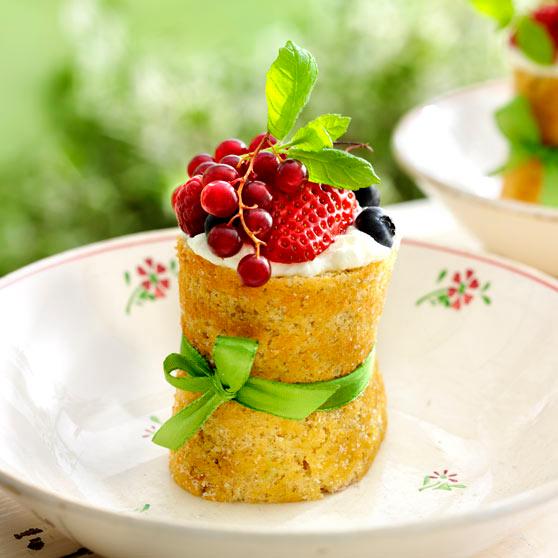 Raspberry roll