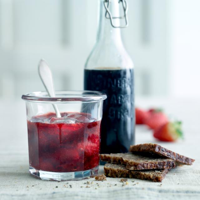 Strawberry jam with balsamic vinegar and black pepper