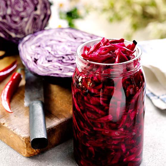 Preserved red cabbage